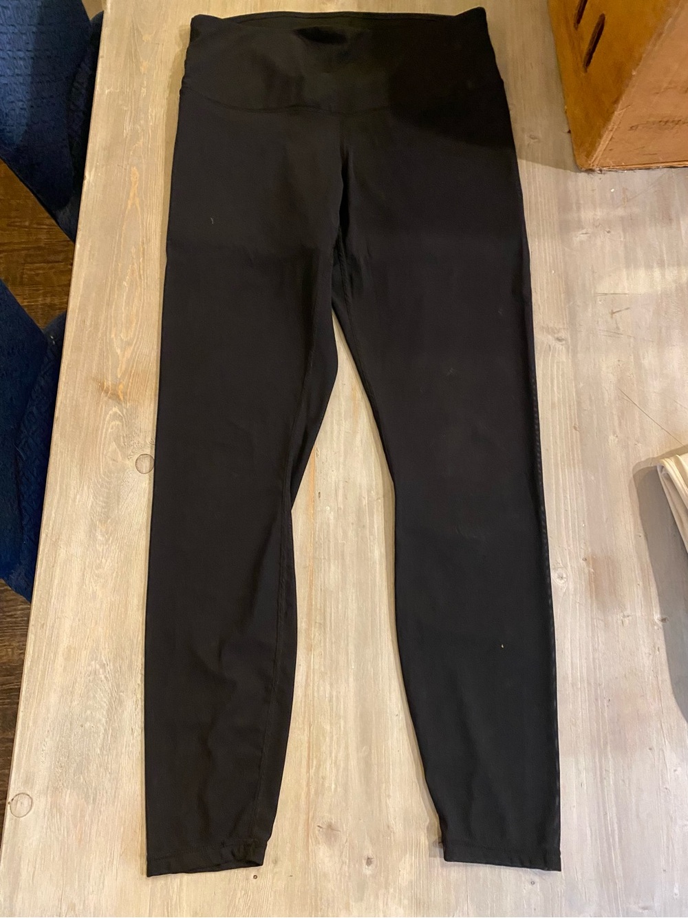 Fabletics Define PowerHold® High-Waisted Legging with sheer legs sz 6